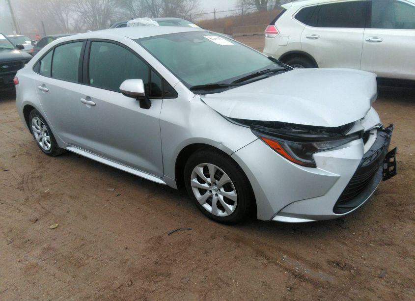 2024 Toyota Corolla LE (VIN 5YFB4MDE0RP147044) main photo