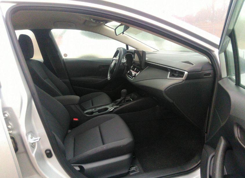 Photo 5 of 2024 Toyota Corolla LE (VIN 5YFB4MDE0RP147044)