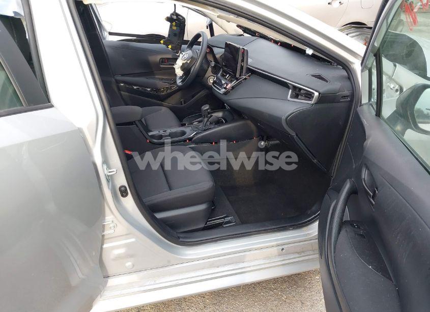 Photo 5 of 2024 Toyota Corolla LE (VIN 5YFB4MDE0RP169691)