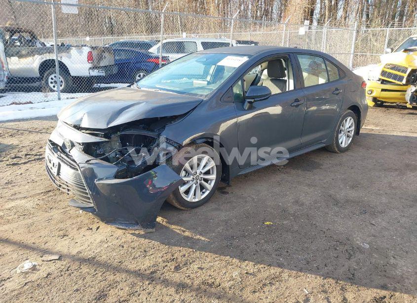 Photo 2 of 2024 Toyota Corolla LE (VIN 5YFB4MDE0RP171165)