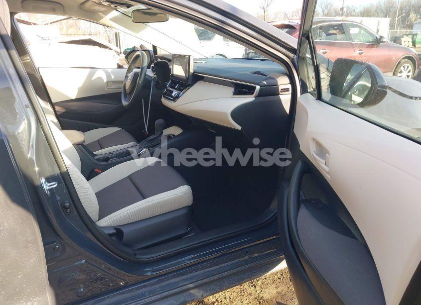 Photo 5 of 2024 Toyota Corolla LE (VIN 5YFB4MDE0RP171165)