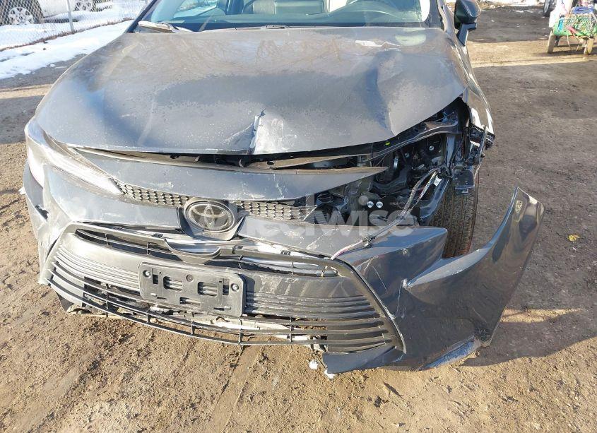 Photo 6 of 2024 Toyota Corolla LE (VIN 5YFB4MDE0RP171165)