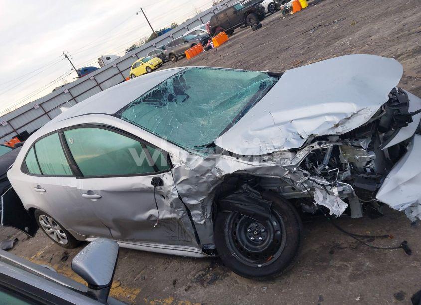 Photo 14 of 2024 Toyota Corolla LE (VIN 5YFB4MDE0RP180416)