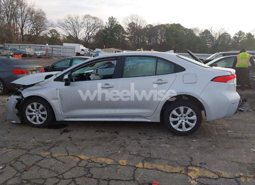 Photo 15 of 2024 Toyota Corolla LE (VIN 5YFB4MDE0RP180416)