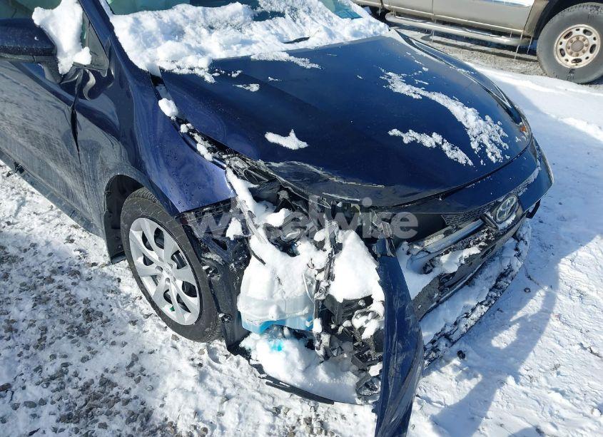 Photo 6 of 2024 Toyota Corolla LE (VIN 5YFB4MDE0RP181565)