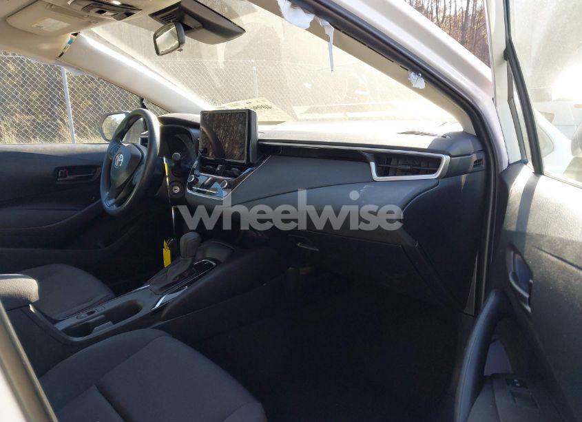 Photo 5 of 2024 Toyota Corolla LE (VIN 5YFB4MDE0RP184756)