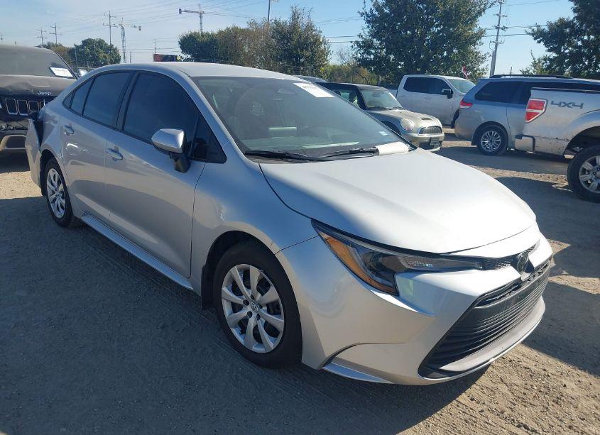 2024 Toyota Corolla LE (VIN 5YFB4MDE0RP195496) main photo