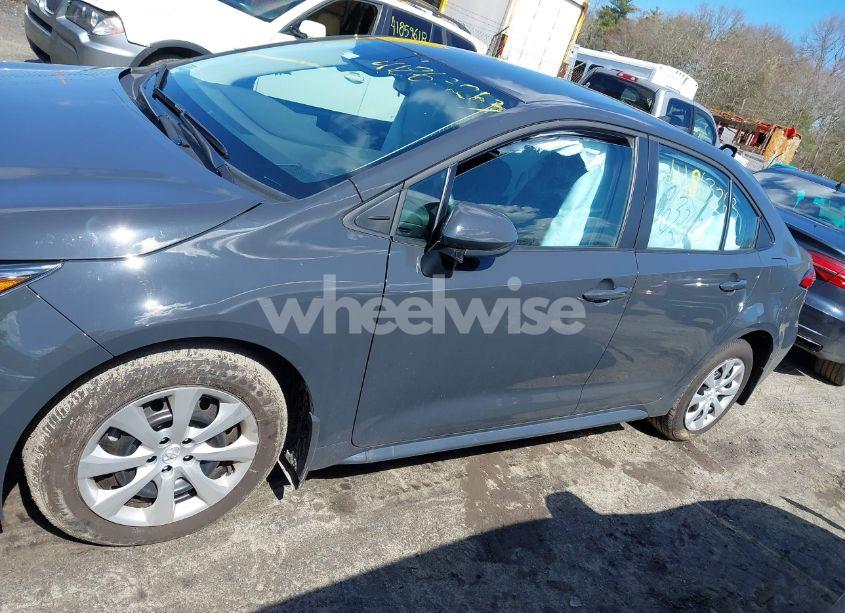 Photo 14 of 2024 Toyota Corolla LE (VIN 5YFB4MDE0RP198592)