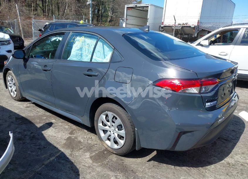 Photo 3 of 2024 Toyota Corolla LE (VIN 5YFB4MDE0RP198592)