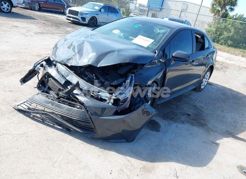 Photo 2 of 2024 Toyota Corolla LE (VIN 5YFB4MDE0RP216279)