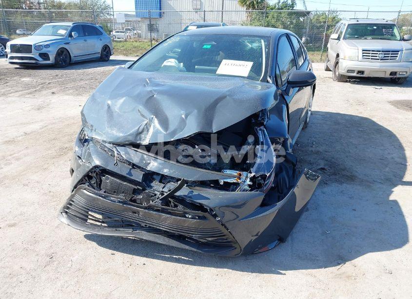 Photo 6 of 2024 Toyota Corolla LE (VIN 5YFB4MDE0RP216279)