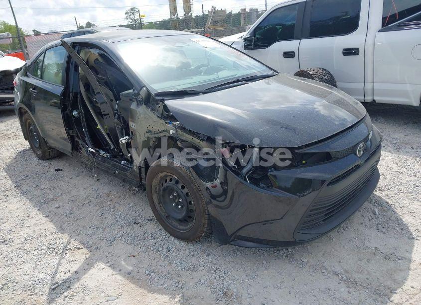 2025 Toyota Corolla LE (VIN 5YFB4MDE0SP230057) main photo