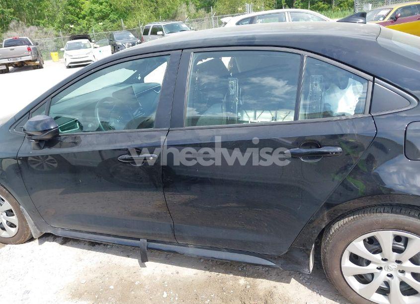 Photo 15 of 2025 Toyota Corolla LE (VIN 5YFB4MDE0SP230057)