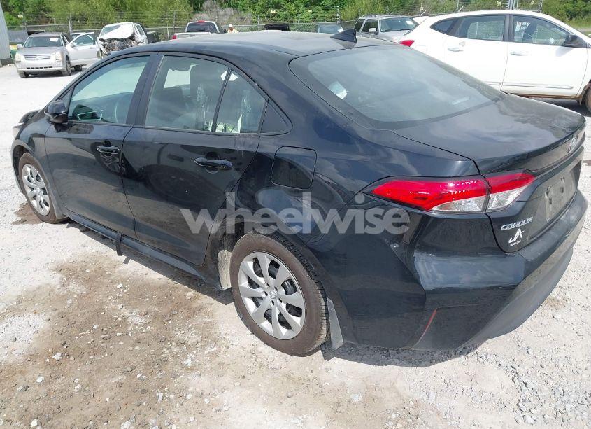 Photo 3 of 2025 Toyota Corolla LE (VIN 5YFB4MDE0SP230057)