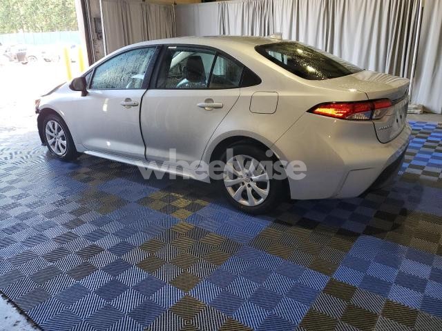 Photo 2 of 2025 TOYOTA COROLLA LE (VIN 5YFB4MDE0SP305615)