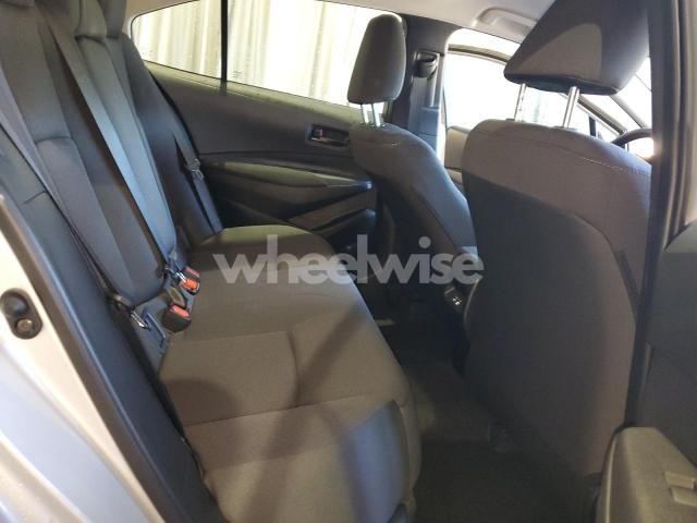 Photo 8 of 2025 TOYOTA COROLLA LE (VIN 5YFB4MDE0SP305615)