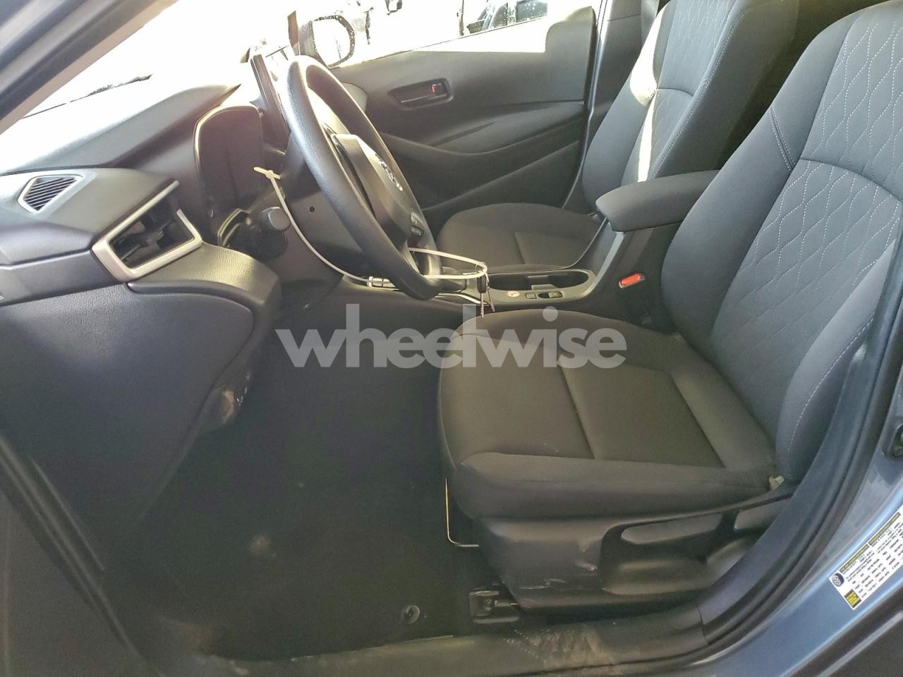 Photo 7 of 2025 TOYOTA COROLLA LE (VIN 5YFB4MDE0SP310040)