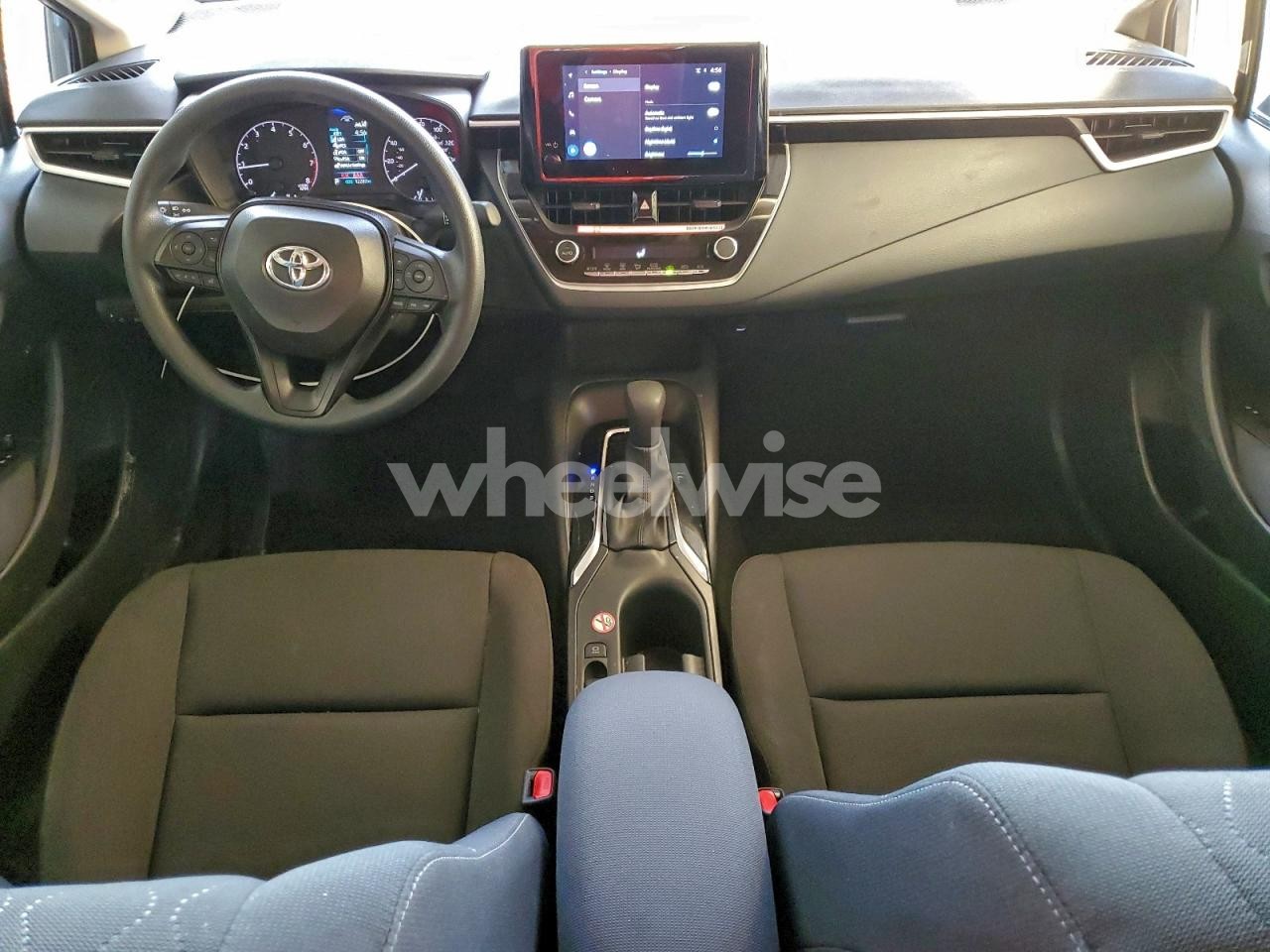 Photo 8 of 2025 TOYOTA COROLLA LE (VIN 5YFB4MDE0SP310040)