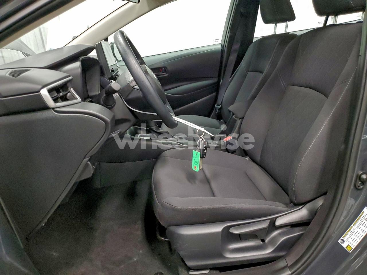 Photo 7 of 2025 TOYOTA COROLLA LE (VIN 5YFB4MDE0SP332572)