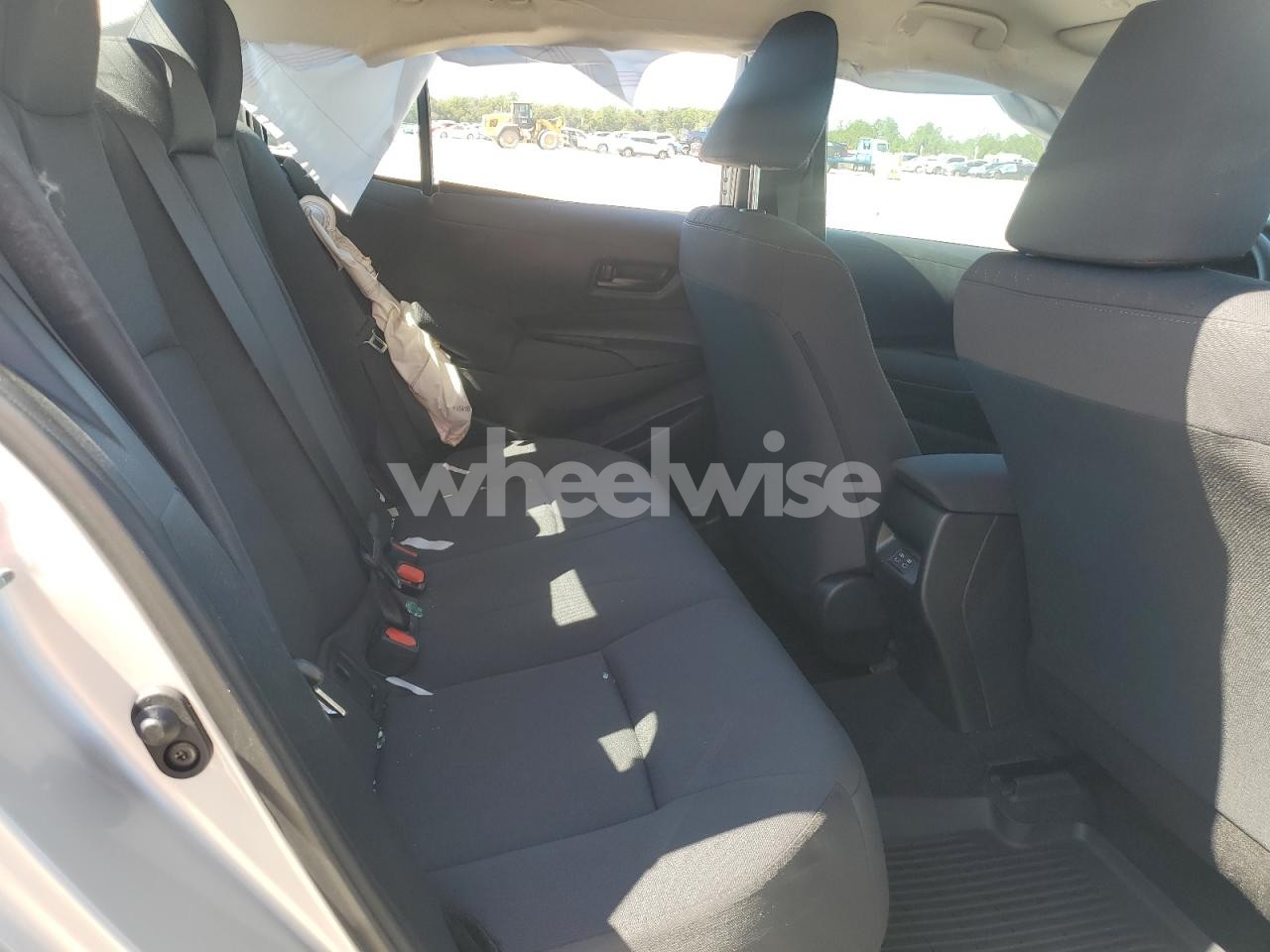 Photo 10 of 2025 TOYOTA COROLLA LE (VIN 5YFB4MDE0SP358167)