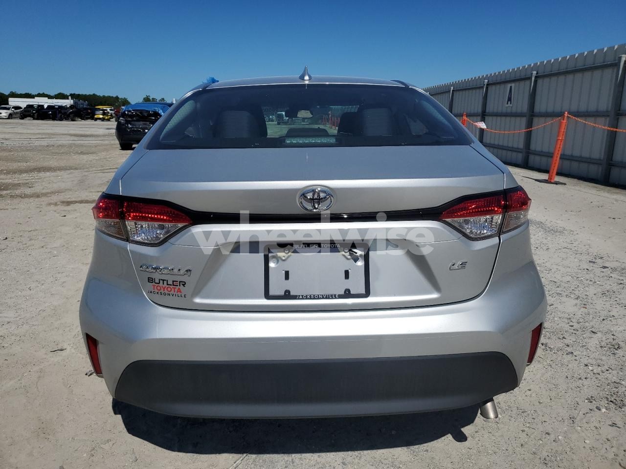 Photo 6 of 2025 TOYOTA COROLLA LE (VIN 5YFB4MDE0SP358167)