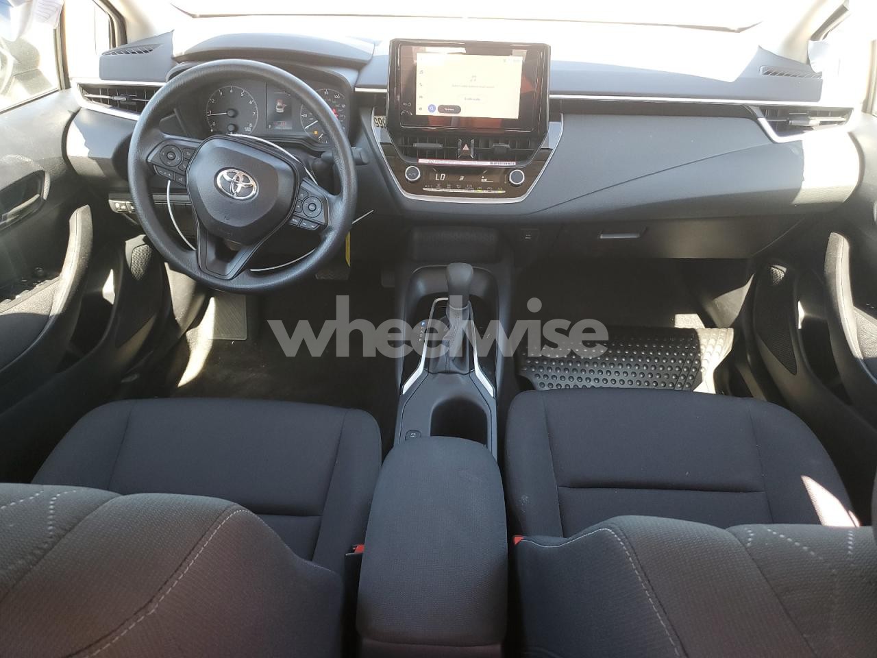 Photo 8 of 2025 TOYOTA COROLLA LE (VIN 5YFB4MDE0SP358167)