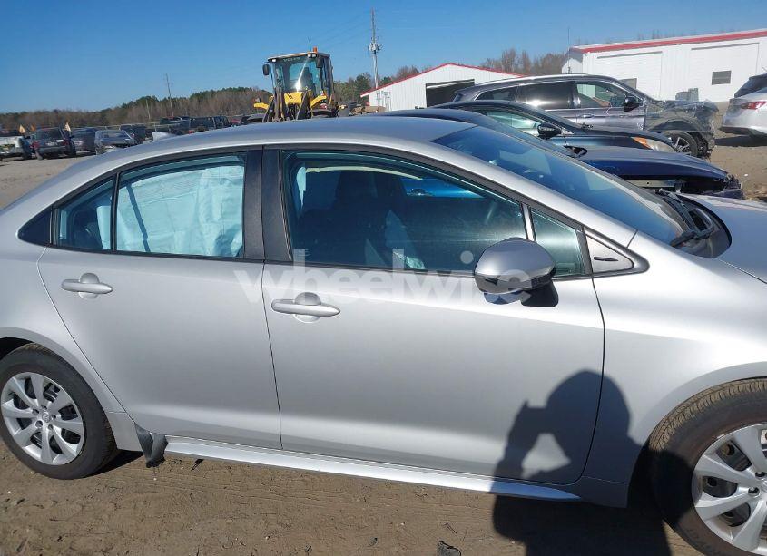 Photo 13 of 2023 Toyota Corolla LE (VIN 5YFB4MDE1PP007341)