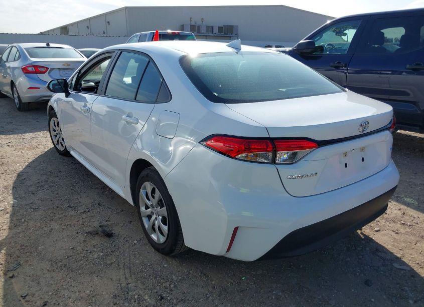 Photo 3 of 2023 Toyota Corolla LE (VIN 5YFB4MDE1PP017593)