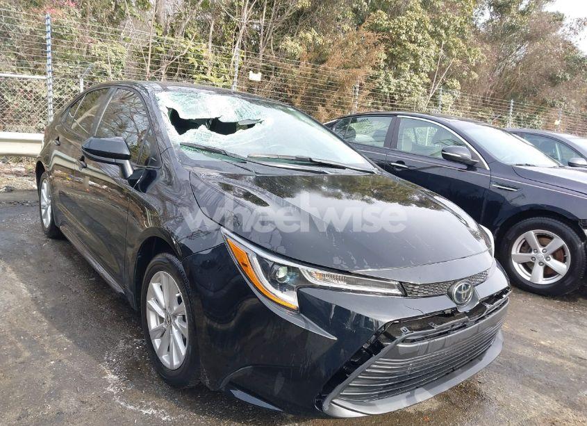 2023 Toyota Corolla LE (VIN 5YFB4MDE1PP019392) main photo
