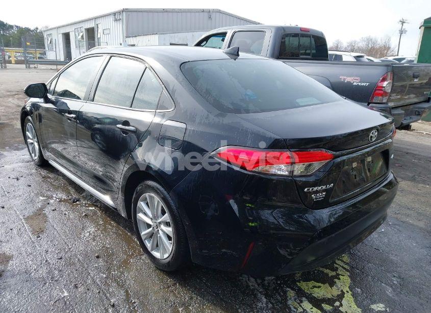Photo 3 of 2023 Toyota Corolla LE (VIN 5YFB4MDE1PP019392)