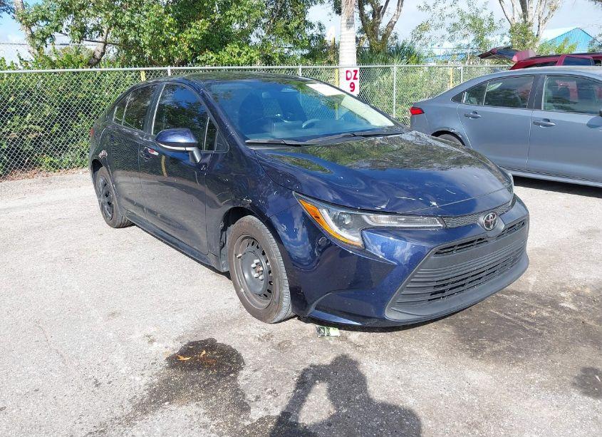 2023 Toyota Corolla LE (VIN 5YFB4MDE1PP029193) main photo