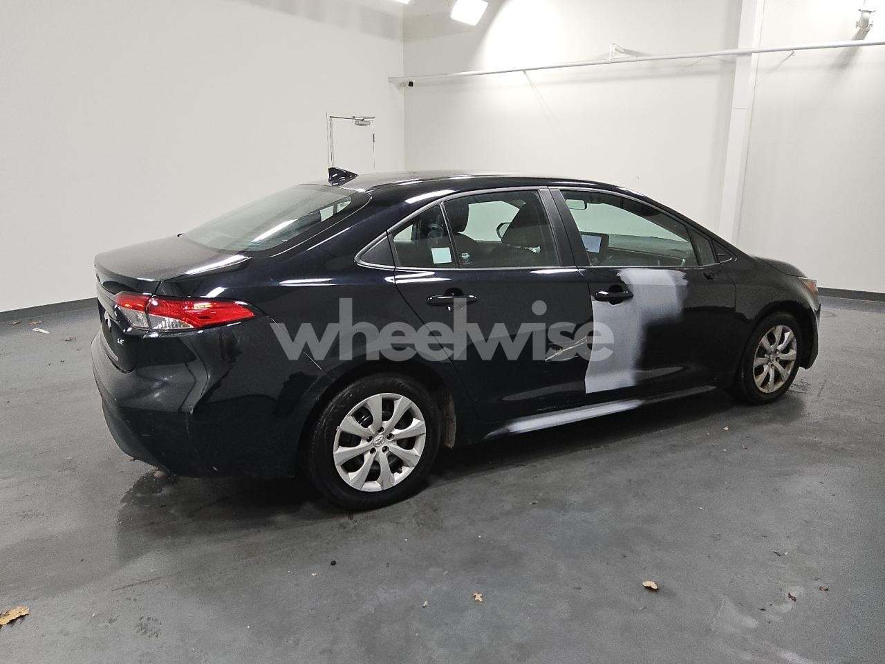 Photo 3 of 2023 TOYOTA COROLLA LE (VIN 5YFB4MDE1PP032868)