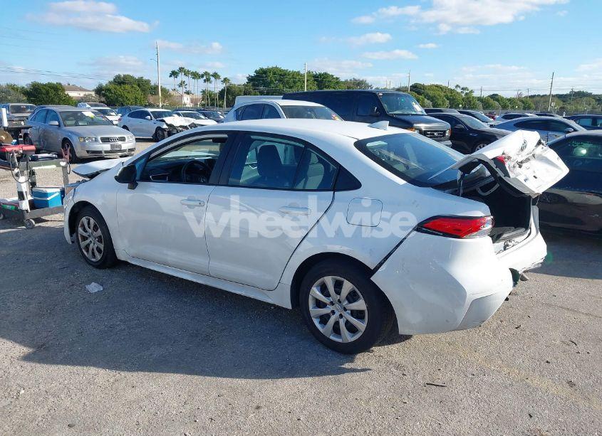 Photo 3 of 2023 Toyota Corolla LE (VIN 5YFB4MDE1PP079155)