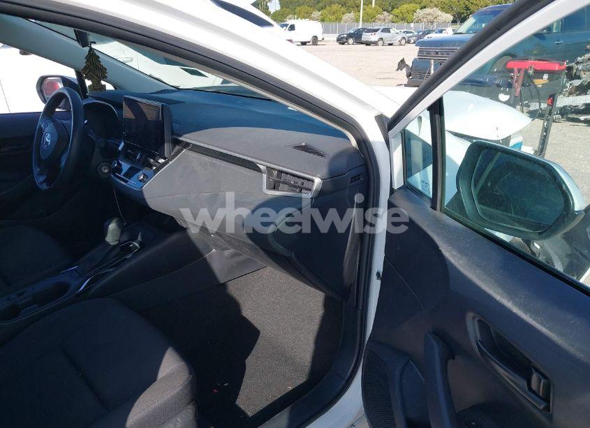 Photo 5 of 2023 Toyota Corolla LE (VIN 5YFB4MDE1PP079155)