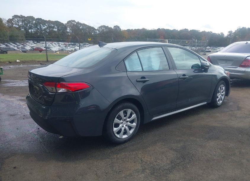 Photo 4 of 2024 Toyota Corolla LE (VIN 5YFB4MDE1RP096508)