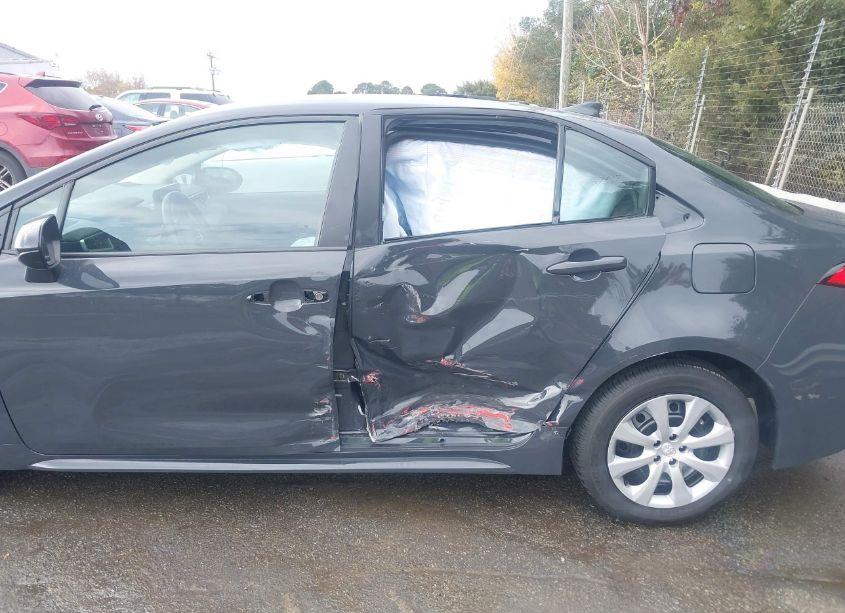 Photo 6 of 2024 Toyota Corolla LE (VIN 5YFB4MDE1RP096508)