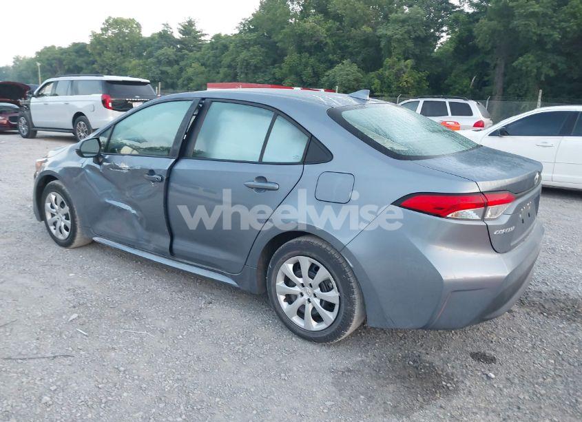 Photo 3 of 2024 Toyota Corolla LE (VIN 5YFB4MDE1RP097433)