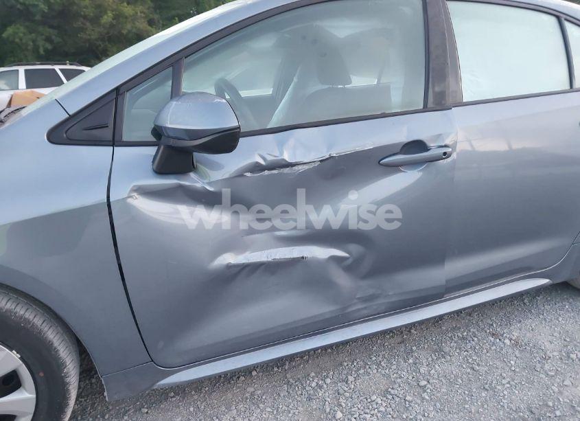 Photo 6 of 2024 Toyota Corolla LE (VIN 5YFB4MDE1RP097433)