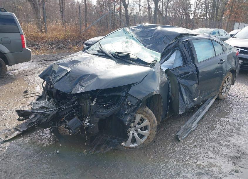 Photo 2 of 2024 Toyota Corolla LE (VIN 5YFB4MDE1RP106924)