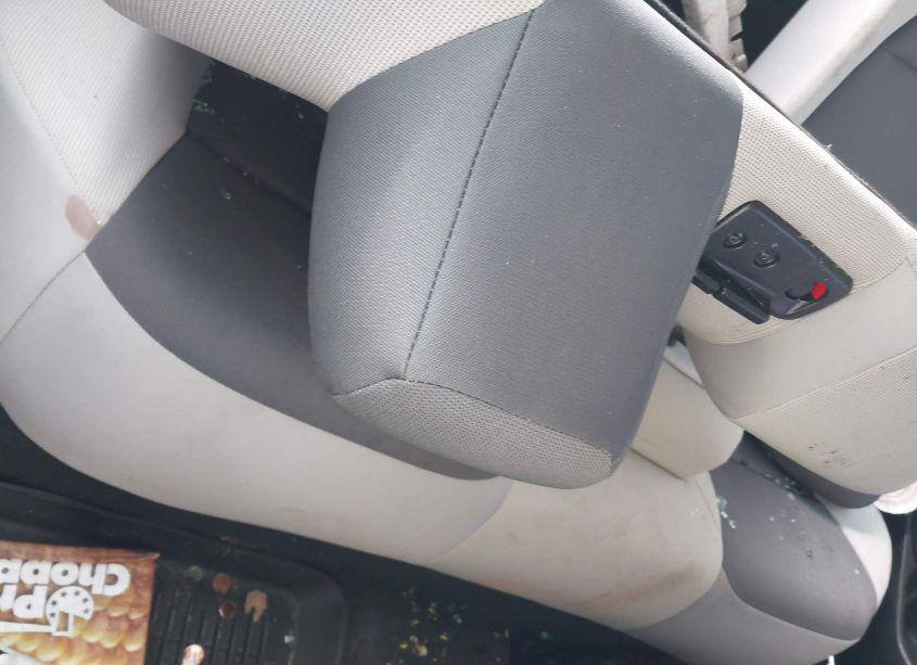 Photo 8 of 2024 Toyota Corolla LE (VIN 5YFB4MDE1RP106924)