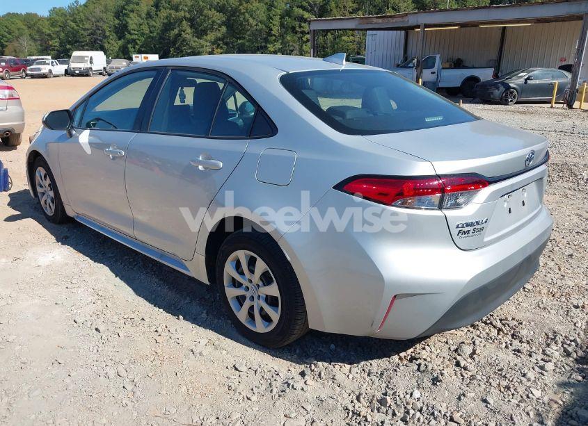 Photo 3 of 2024 Toyota Corolla LE (VIN 5YFB4MDE1RP116613)