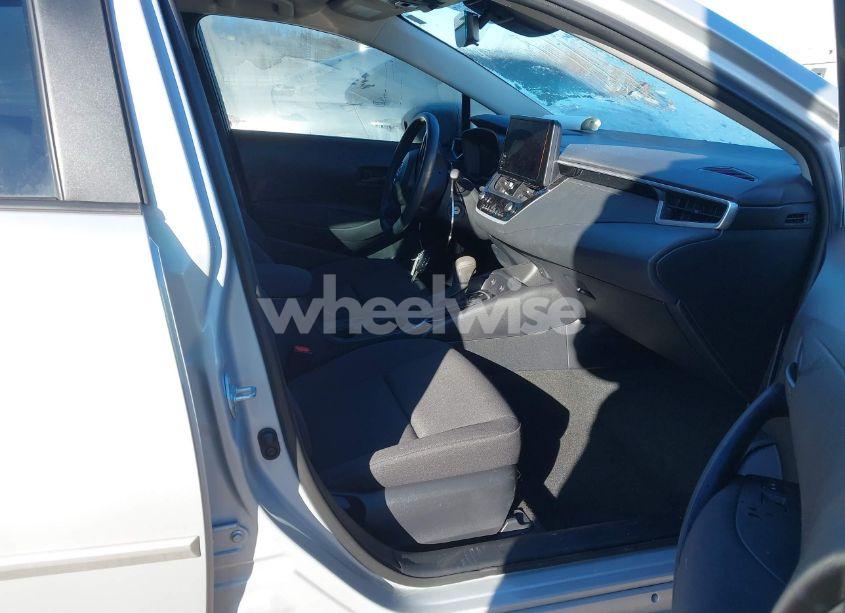 Photo 5 of 2024 Toyota Corolla LE (VIN 5YFB4MDE1RP138014)