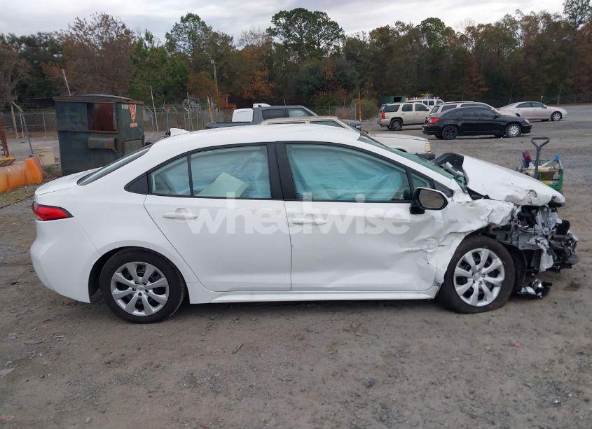Photo 13 of 2024 Toyota Corolla LE (VIN 5YFB4MDE1RP140278)