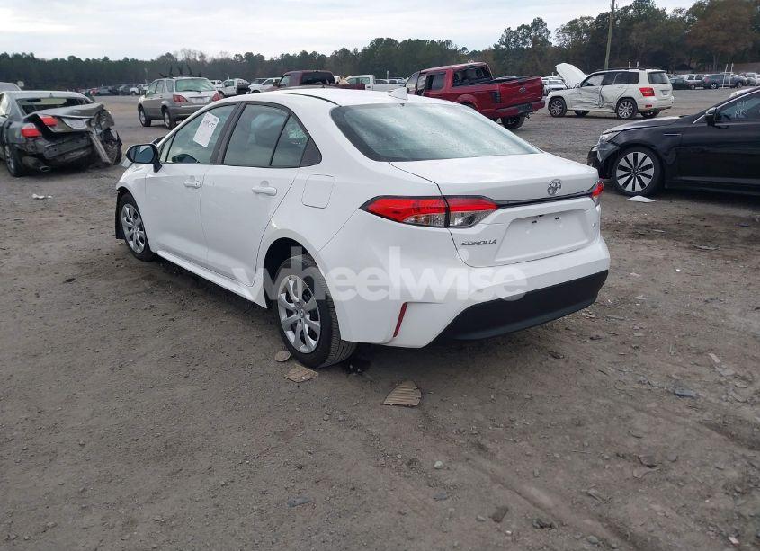 Photo 3 of 2024 Toyota Corolla LE (VIN 5YFB4MDE1RP140278)