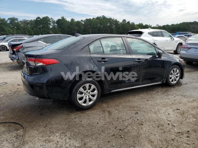 Photo 3 of 2024 TOYOTA COROLLA LE (VIN 5YFB4MDE1RP142404)