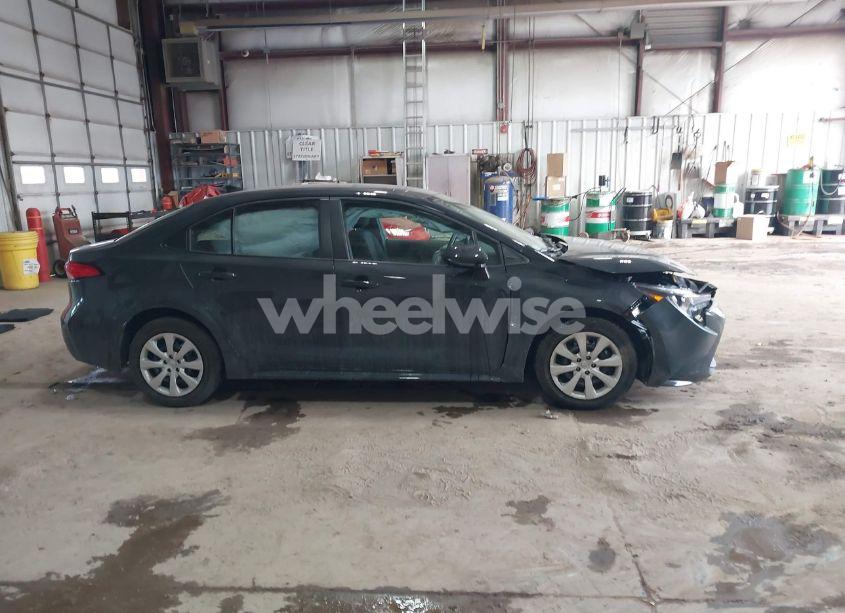 Photo 13 of 2024 Toyota Corolla LE (VIN 5YFB4MDE1RP157372)