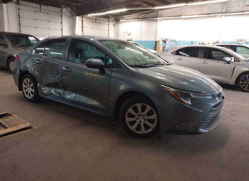 2024 Toyota Corolla LE (VIN 5YFB4MDE1RP165228) main photo