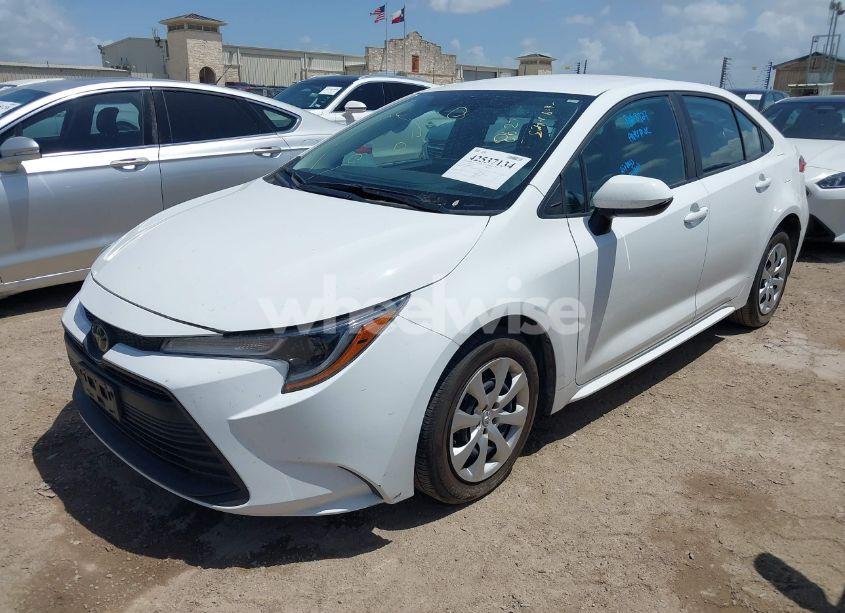Photo 2 of 2024 Toyota Corolla LE (VIN 5YFB4MDE1RP166217)