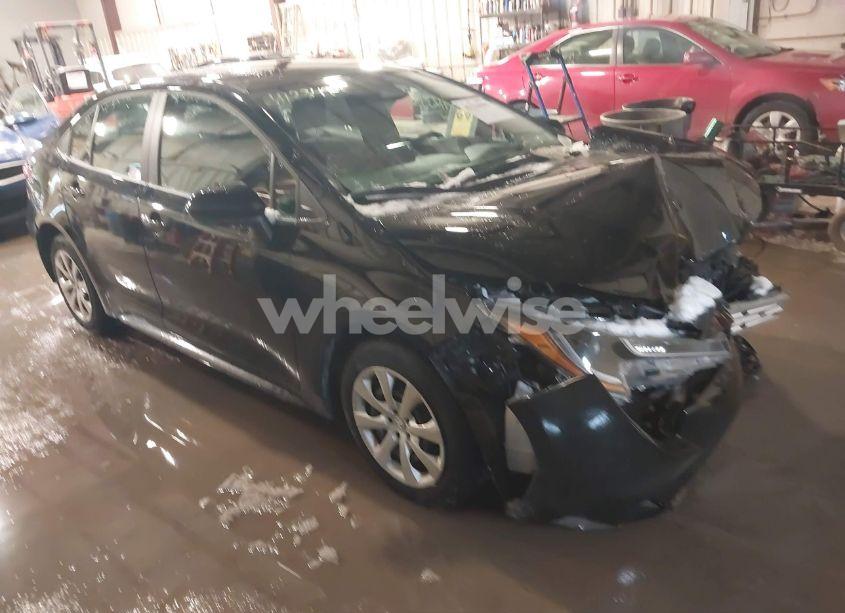 2024 Toyota Corolla LE (VIN 5YFB4MDE1RP185902) main photo