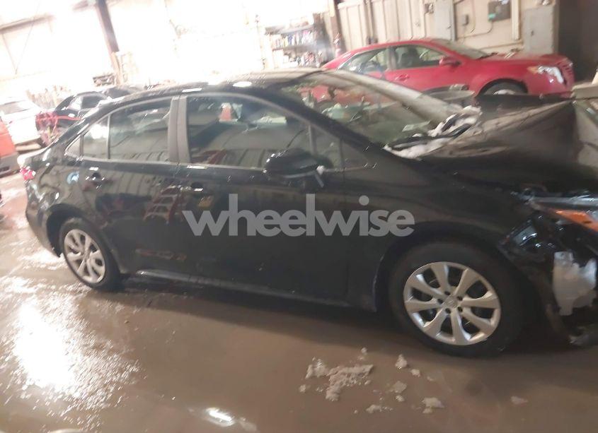 Photo 14 of 2024 Toyota Corolla LE (VIN 5YFB4MDE1RP185902)